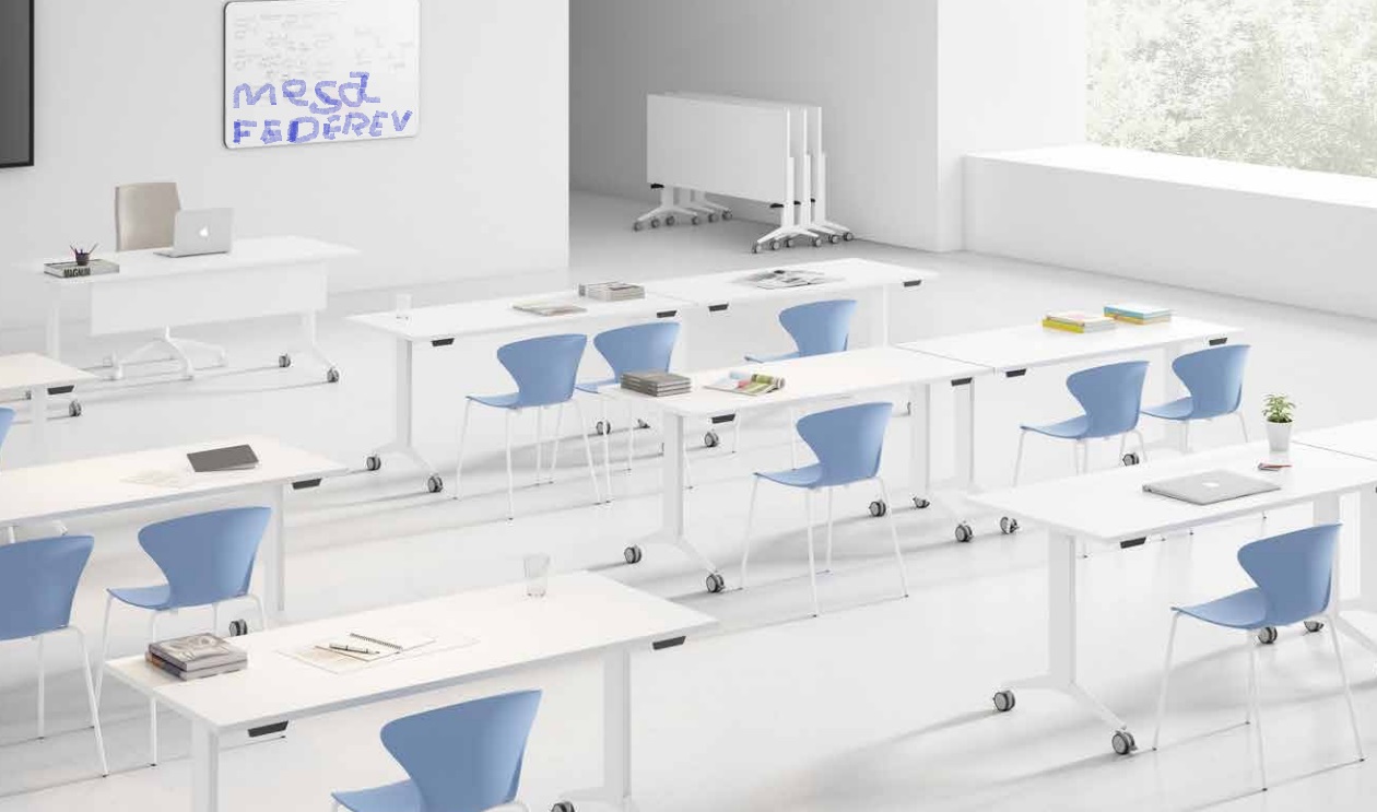 Mesas pailables y rodantes para aulas, reuniones y oficinas.